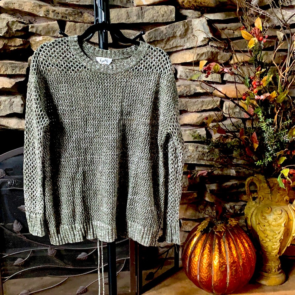 Knit Sweater with Back Tie